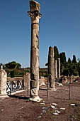 The triconch pavilion of Hadrian's villa at Tivoli, Villa Adriana, edificio a tre esedre, monumentale atrio di ingresso alla residenza imperiale.